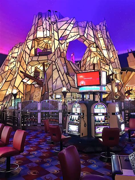 Mohegan sun casino review